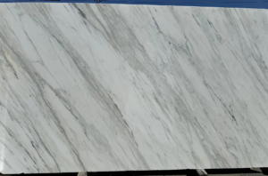 CALACATTA CALDIA CALACATTA CALDIA Polished (SP) Marble 133”x79”x ¾”