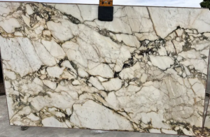 Calacatta Vagli Oro Calacatta Vagli Oro P. Marble 121”x76”x ¾”